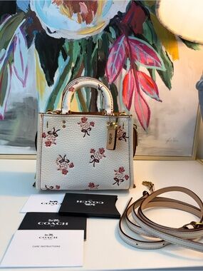Authentic COACH FLORAL BOW ROGUE 17 BAG MINI BAG